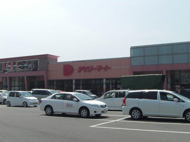 デイリーマート：220m