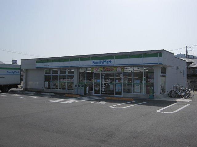 ファミリーマート北島田町一丁目店：250m