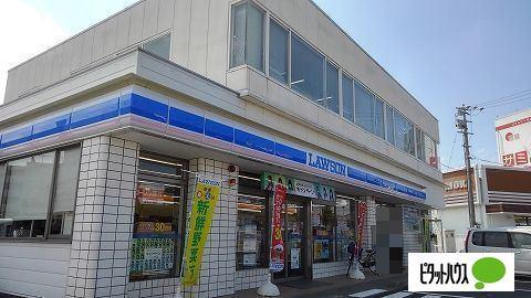 ローソン徳島中吉野町店：635m