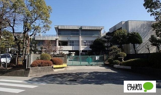 徳島市立八万南小学校：290m