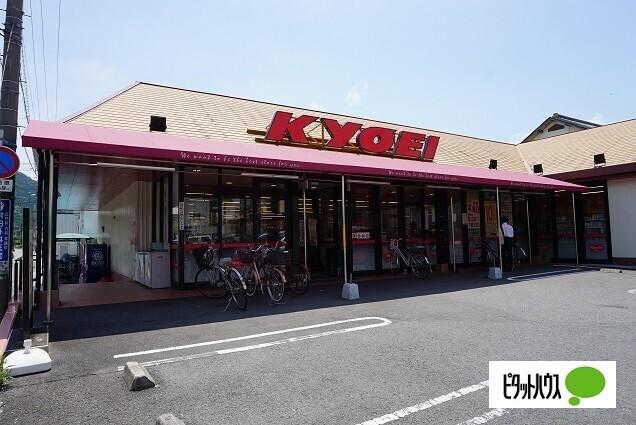キョーエイ鮎喰店：829m