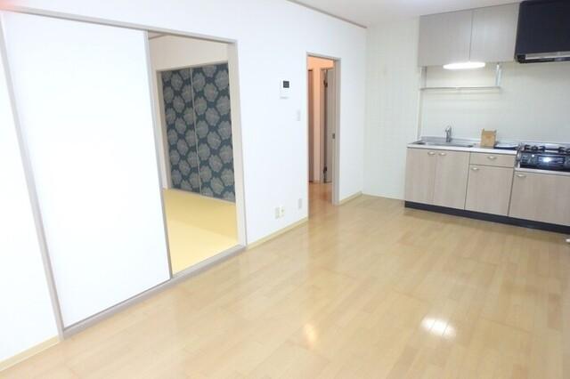 クレスト諏訪Ⅱ（102） 部屋画像