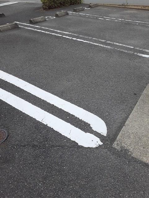 ネムス　Ｃ（201） 駐車場