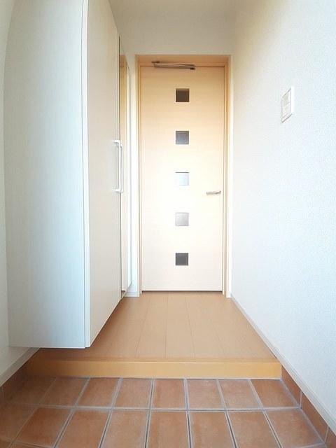 エー　エンジェル（102） 玄関