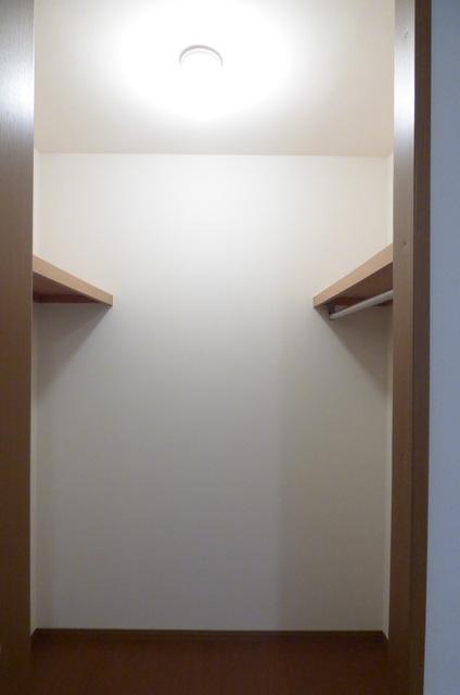 トアエーユ　B棟（201） 部屋画像