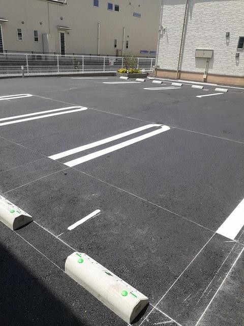 アステル（101） 駐車場