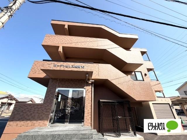 ガーデンヒルズ城南Ⅹ（102） エントランス