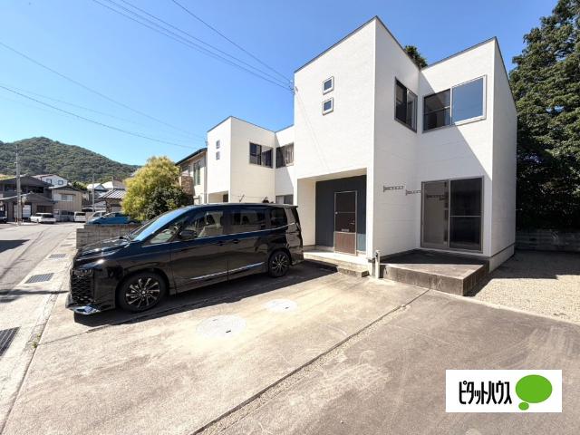 フィットセルすみれ（B） 駐車場