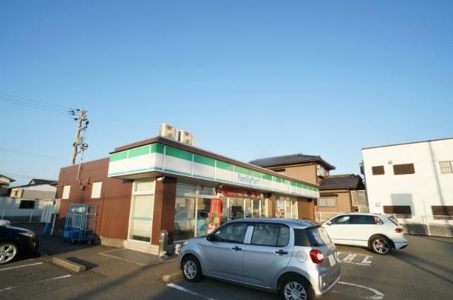 ファミリーマート福井文京六丁目店：272m