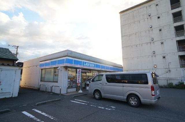 ローソン福井学園一丁目店：162m