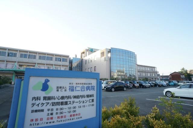 医療法人福仁会福仁会病院：687m