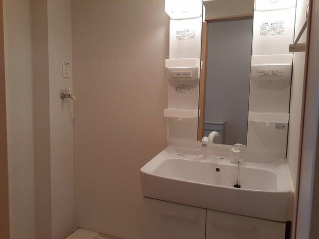セシル（102） 洗面