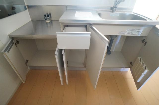 セシル（102） 収納