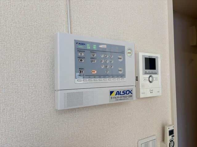 グレースフィーノ　ＡＢ棟　Ｂ棟（105） 部屋画像