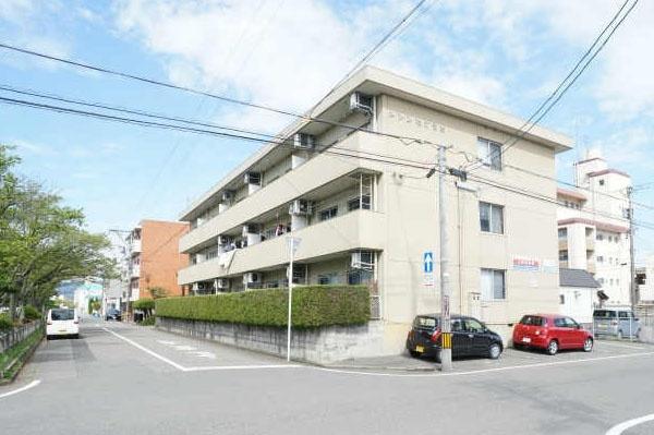 鉄筋コンクリート造3階建て