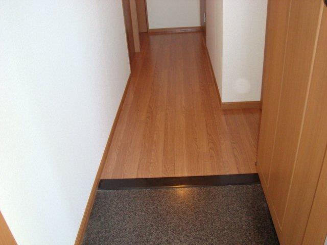 ボヌールAKI 玄関