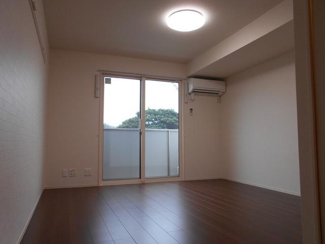 Ｄ−ｒｏｏｍ　ｗｉｎｇ（203） 室内