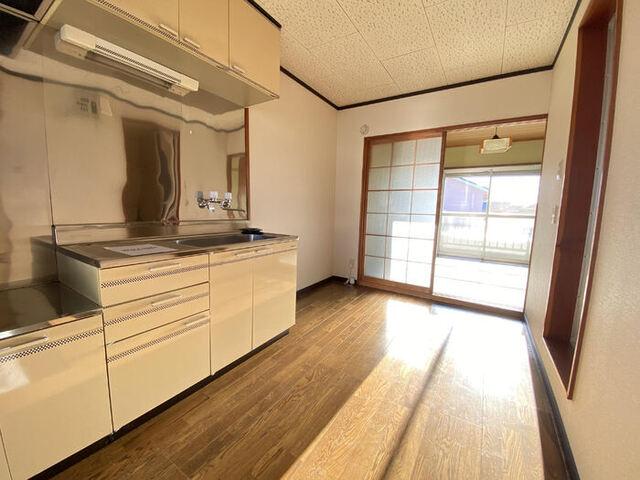 レイクグリーン三好　Ｂ棟（203） 部屋画像