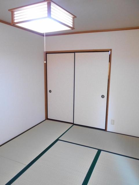 アッパーイースト（102） 部屋画像