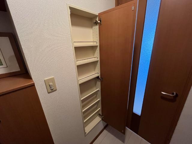 リバパレス鶴舞 部屋画像