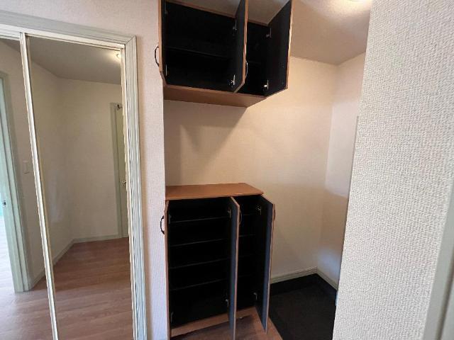 ヒルトップ　ネウラ 部屋画像