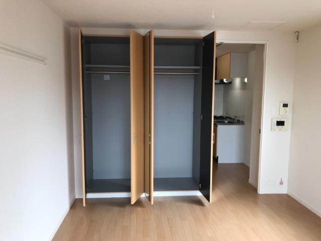 ラッフル金城 収納