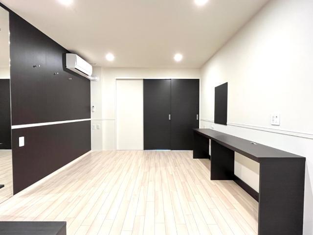 ウエストウイングⅤ（ファイブ） 部屋画像
