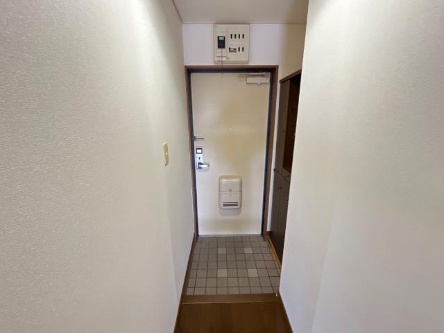 マクセージ 玄関