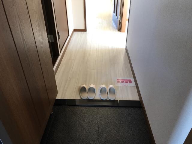 ビレッジあじき 玄関