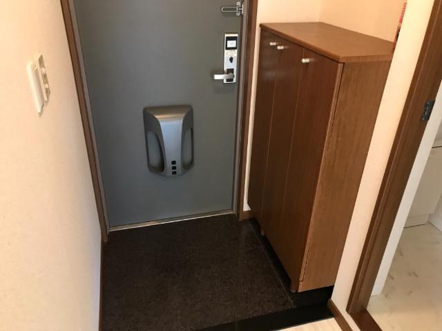 ビレッジあじき 玄関