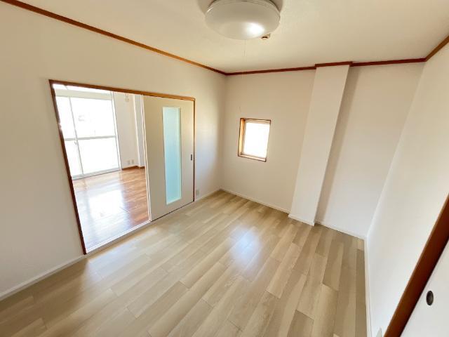 エスポア保呂 室内