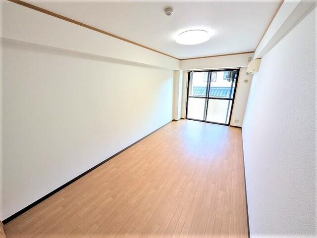 タイムD2（2121） 室内