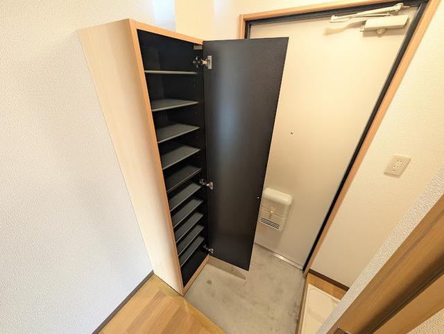 タイムD1（1404） 玄関