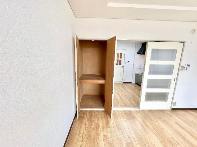 風のささやき 部屋画像