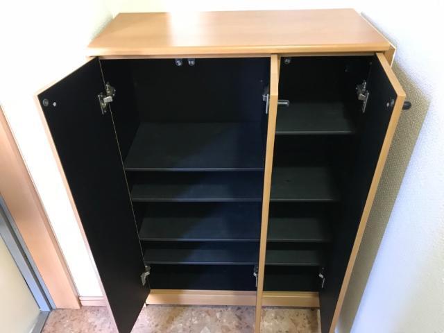 スクエア緑 部屋画像