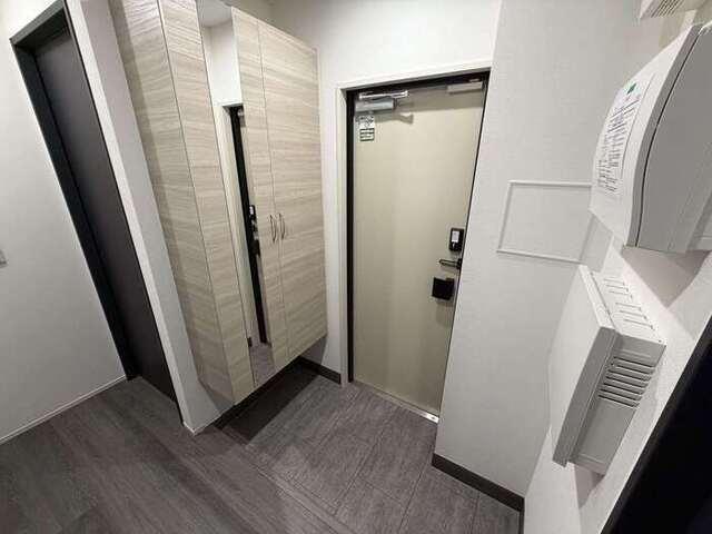 ルサンティエ一社（101） 玄関