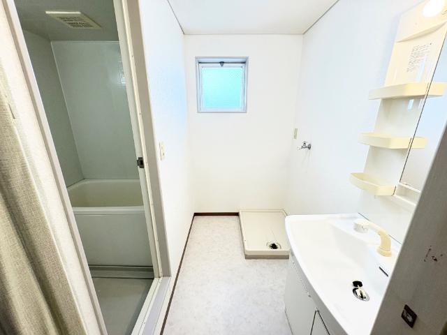 ＣＲＹＳＴＡＬ　ＰＡＬＡＣＥ（クリスタルパレス） 部屋画像