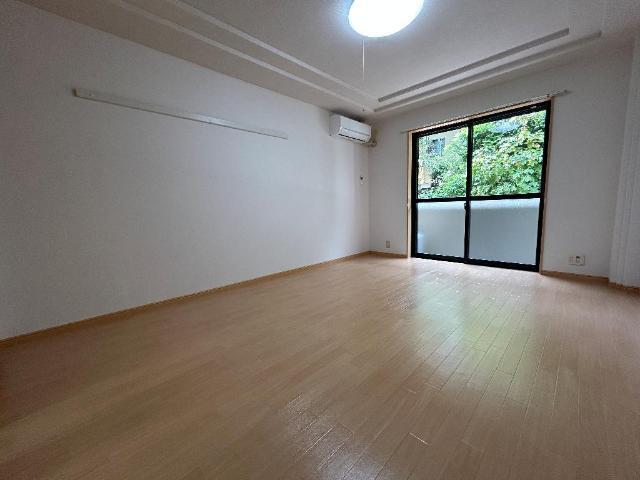 プルミエール小垣江 部屋画像