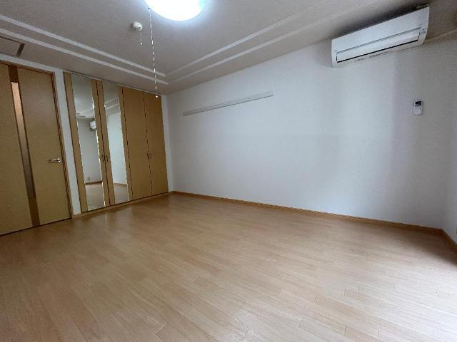 プルミエール小垣江 部屋画像