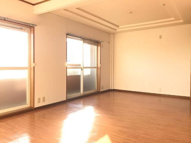 コンフォール久華Ⅱ リビング