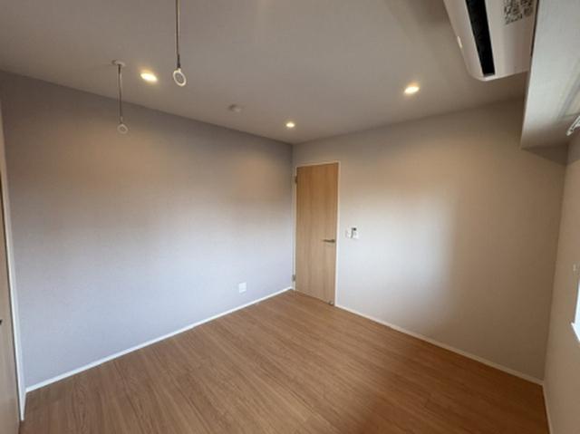 ヴィラ トルチュ東刈谷（201） 部屋画像