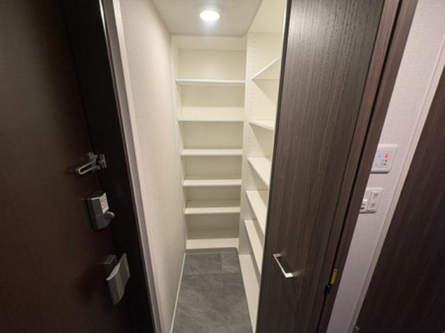 ヴィラ トルチュ東刈谷（302） 部屋画像