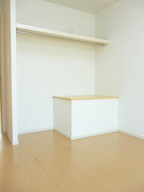 ラピス有松（202） 収納