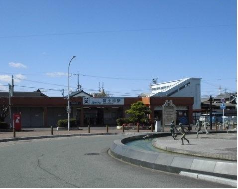名鉄富士松駅：2400m