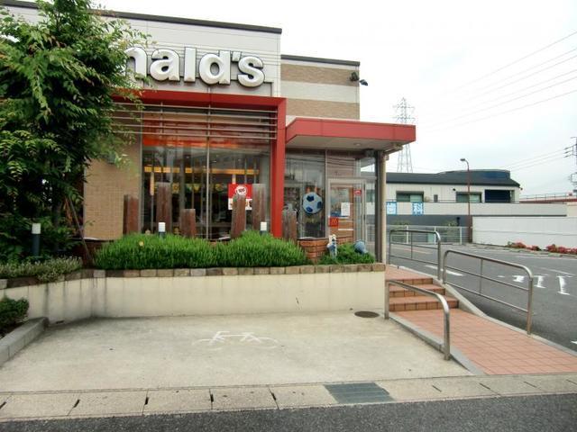 マクドナルド清水山店：800m