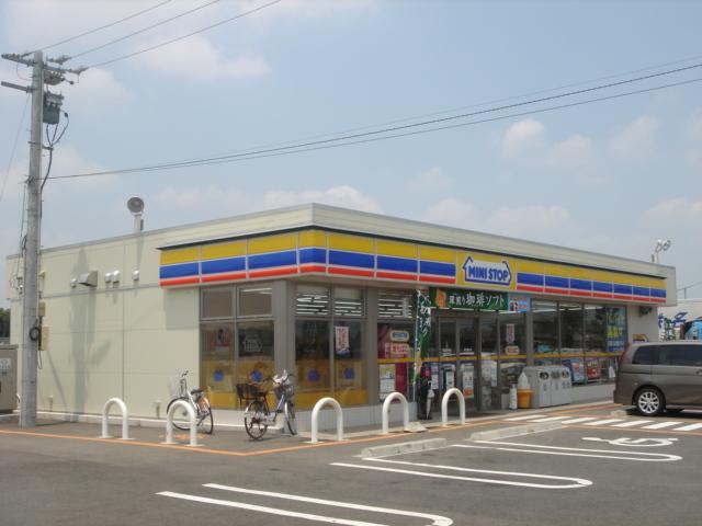 ミニストップ豊田西岡町店：823m