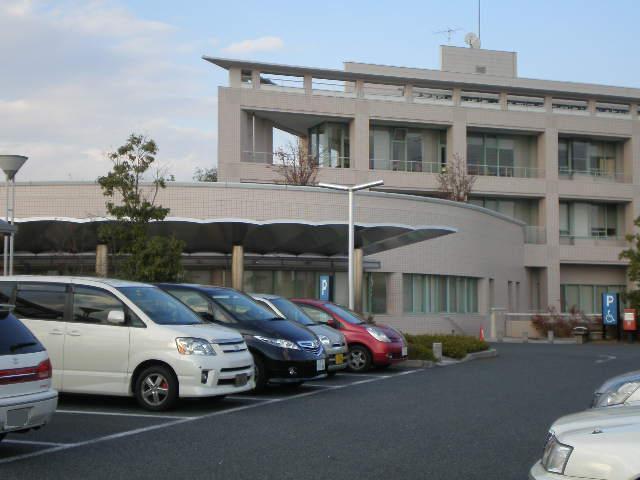 みよし市民病院：1077m
