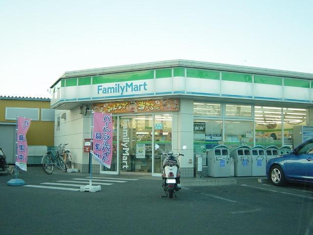 ファミリーマート豊明ほら貝店：573m