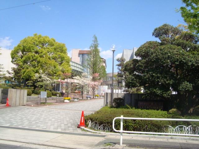 東海学園大学：160m