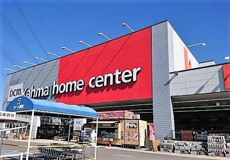 DCMカーマ三好インター店：711m